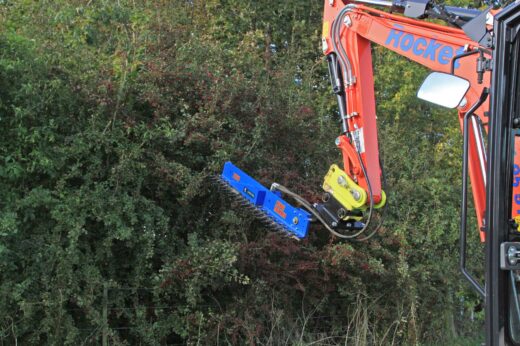 Extend Your Reach with the Auger Torque Hedge Trimmer Extension